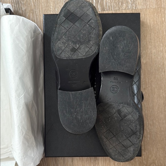 Chanel Black Quilted Loafers - Picture 5 of 11